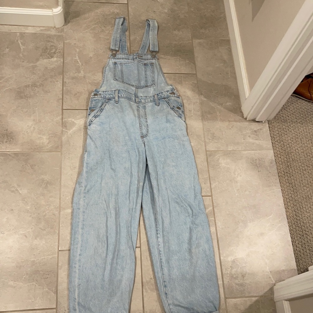Levis Baggy Overall